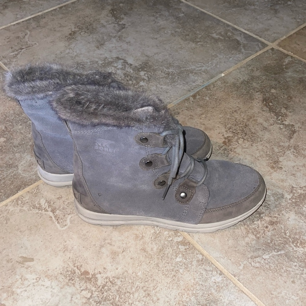 Women’s Sorel size 11